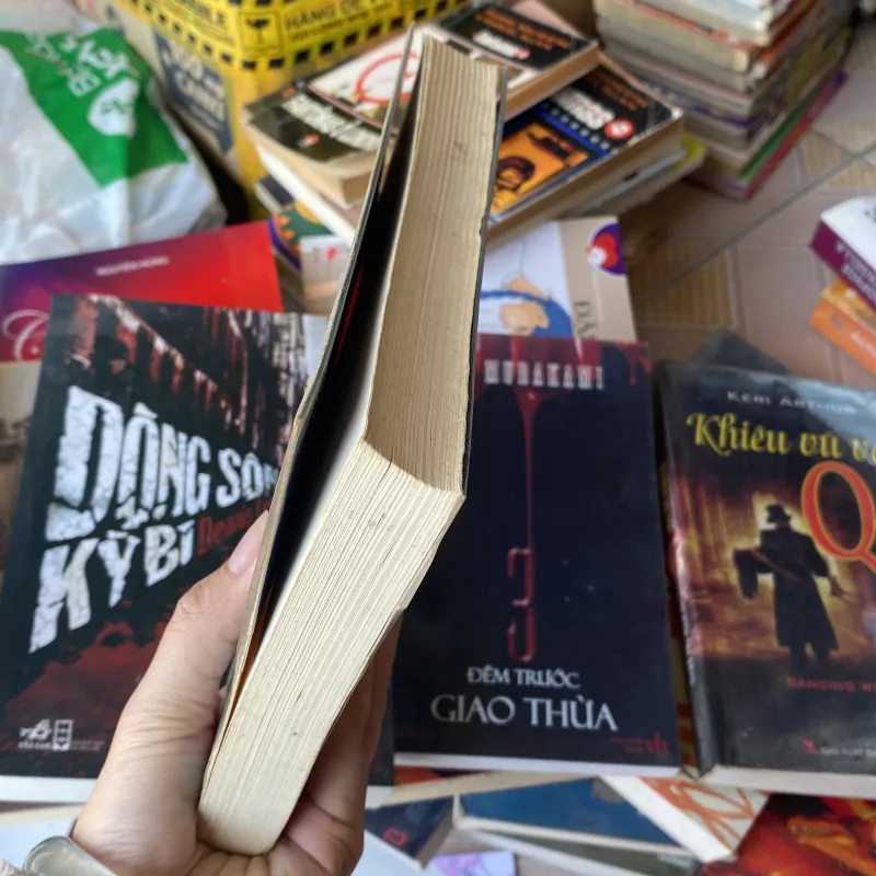 Ngoại Tình  790804