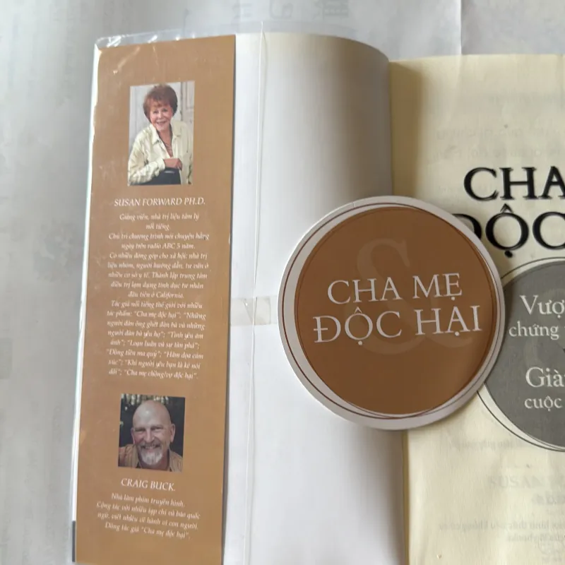 CHA MẸ ĐỘC HẠI 977063