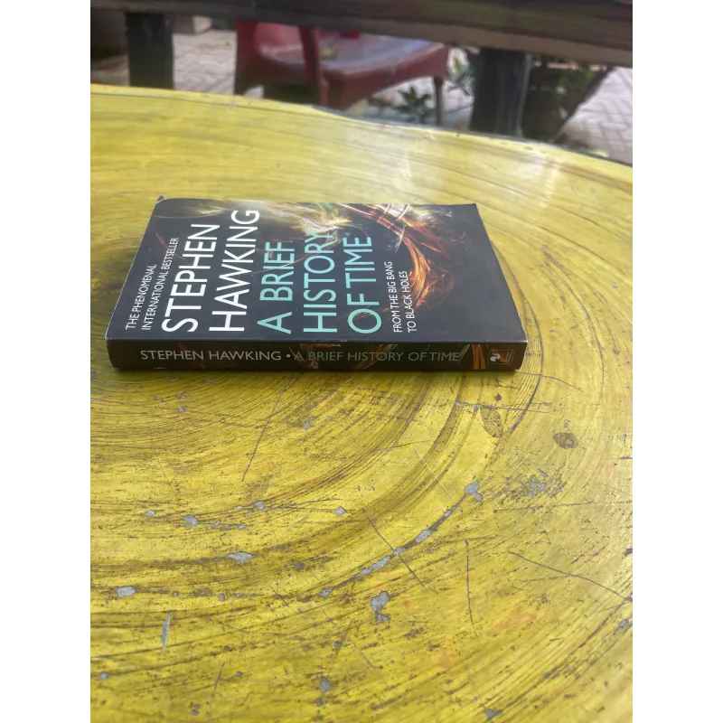 A BRIEF HISTORY OF TIME- STEPHEN HAWKING  798680