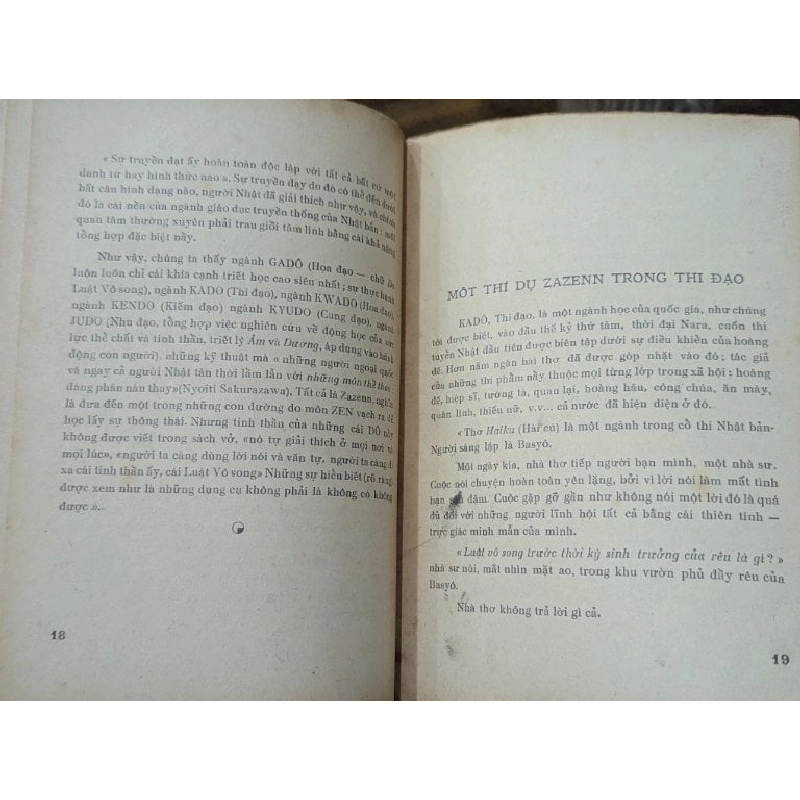 Nội công - Robert Lasserre ( bản dịch của Lạc Hà - Phan Chấn Thanh ) 995720