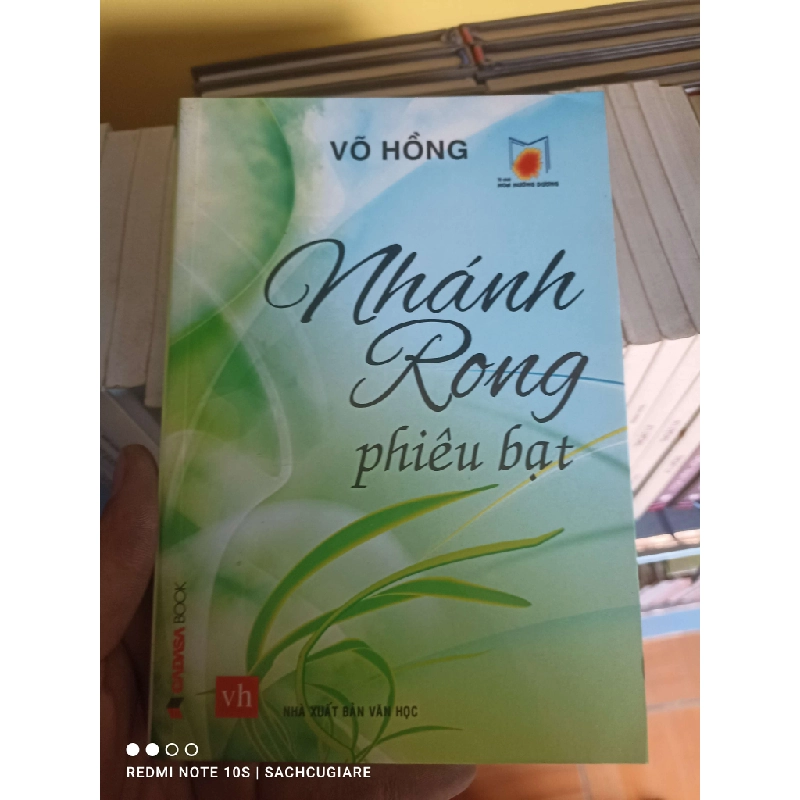 Nhánh Rong phiêu bạt - Võ Hồng VAVO-K2SD2-5 979201