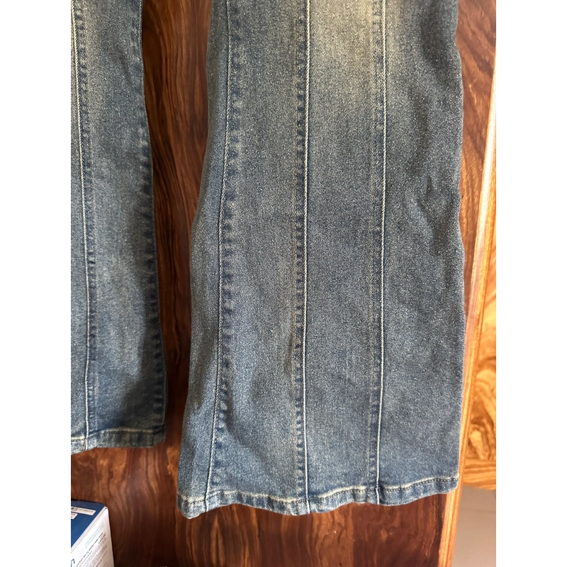 Quần jean ống loe cạp cao 544025