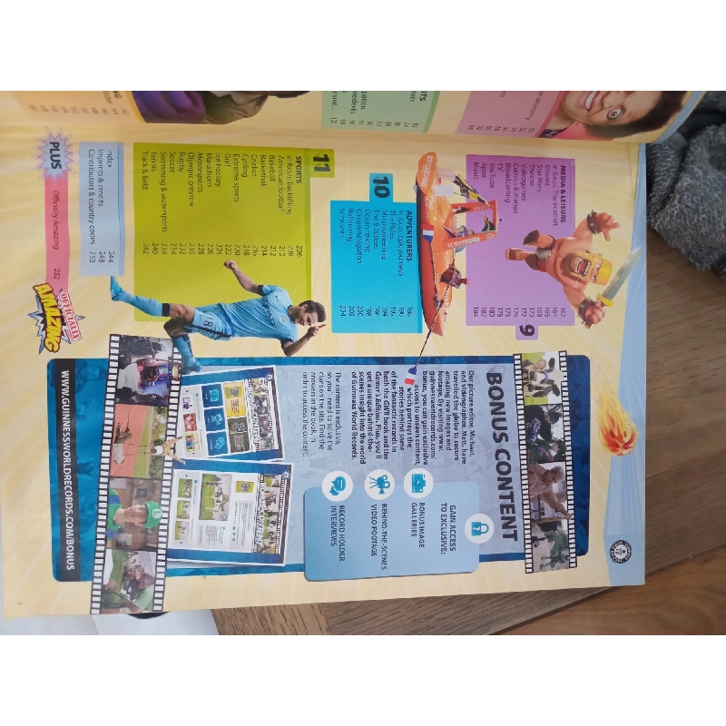 Guiness Word Records 2016 1013157