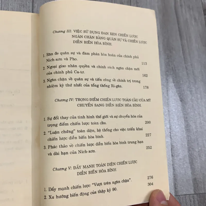 Chiến lược diễn biến hoà bình của mỹ. 3b2 777817