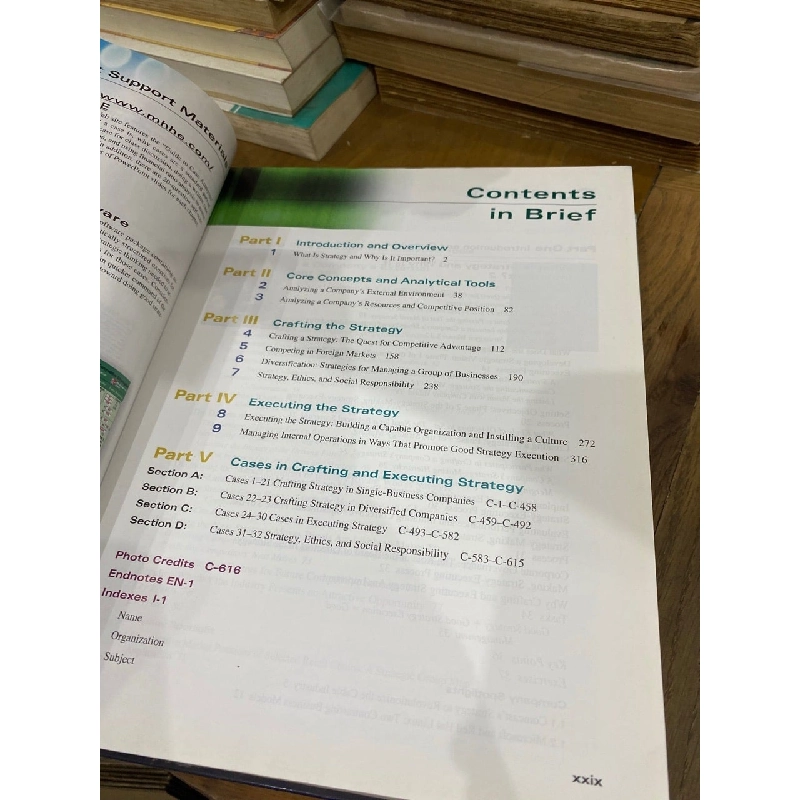 Strategy: Winning in the Markerplace 1008316