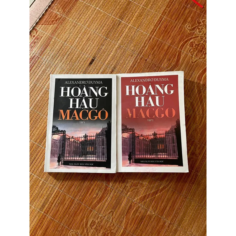 Hoàng hậu Macgo 605935