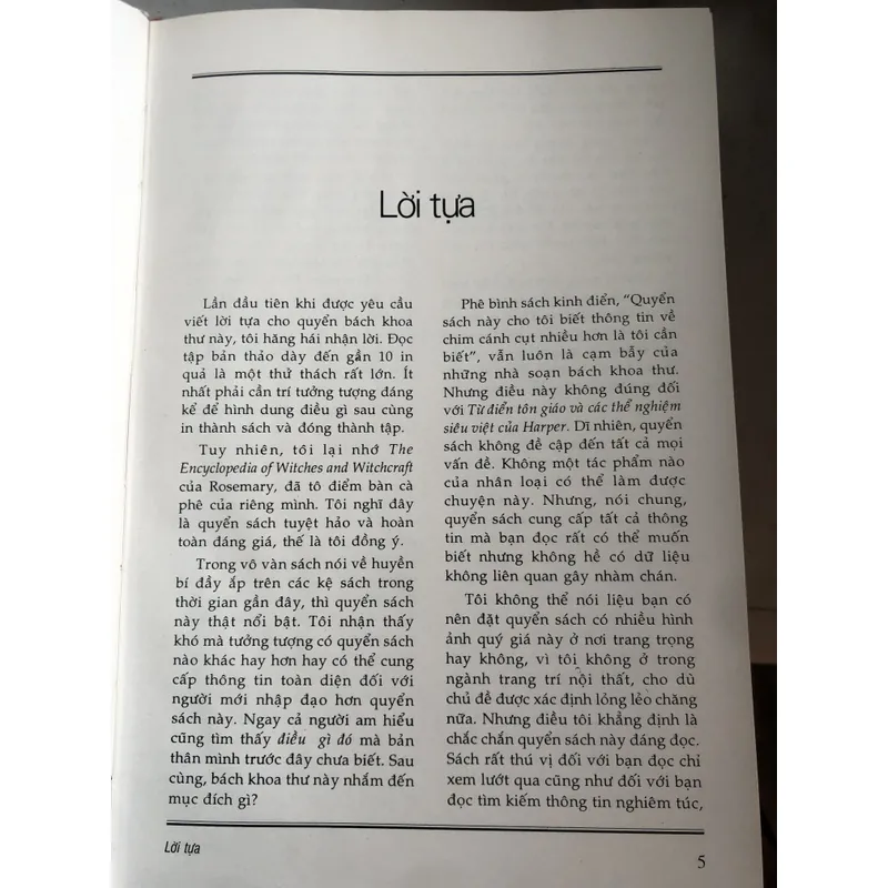 Từ điển tôn giáo và các thể nghiệm siêu việt 719451