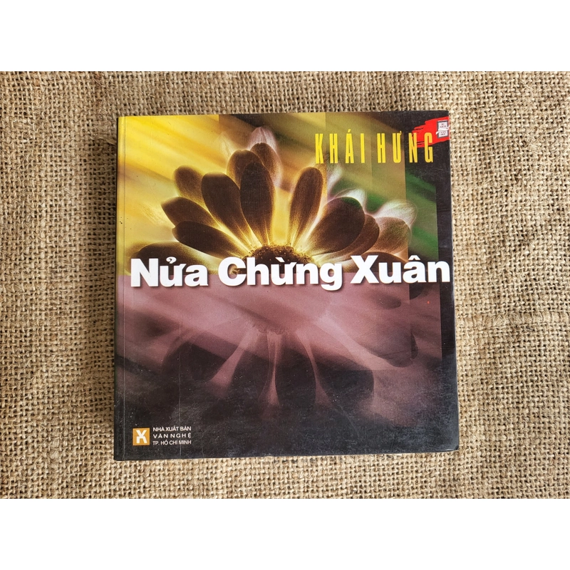 Nửa chừng xuân _ Khái Hưng _ Việt Nam danh tác khổ vuông  365777