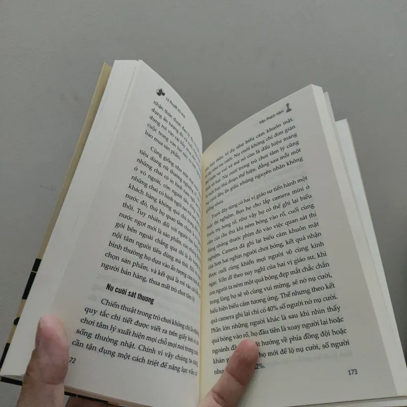 Lý Thuyết Trò Chơi - Trần Phách Hàm 568856