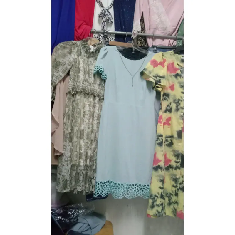 Combo 03 cái đầm size S giá 95k 697166