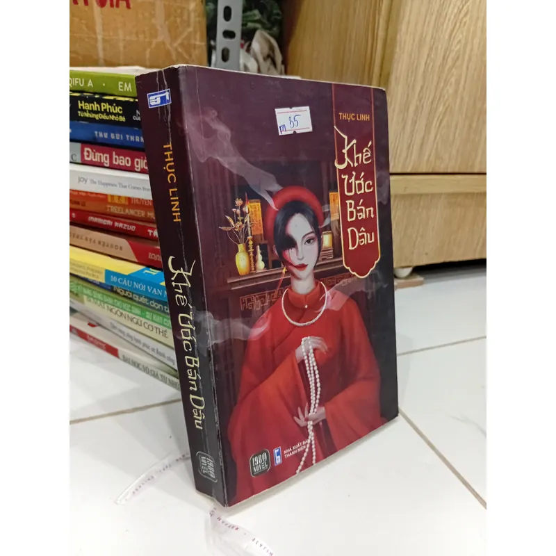 Sách Khế ước bán dâu 600531