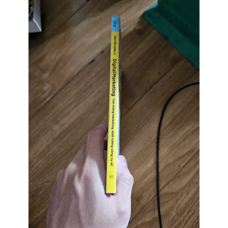 Digital Marketing trên thông Marketing, dưới tường công cụ số
 757050