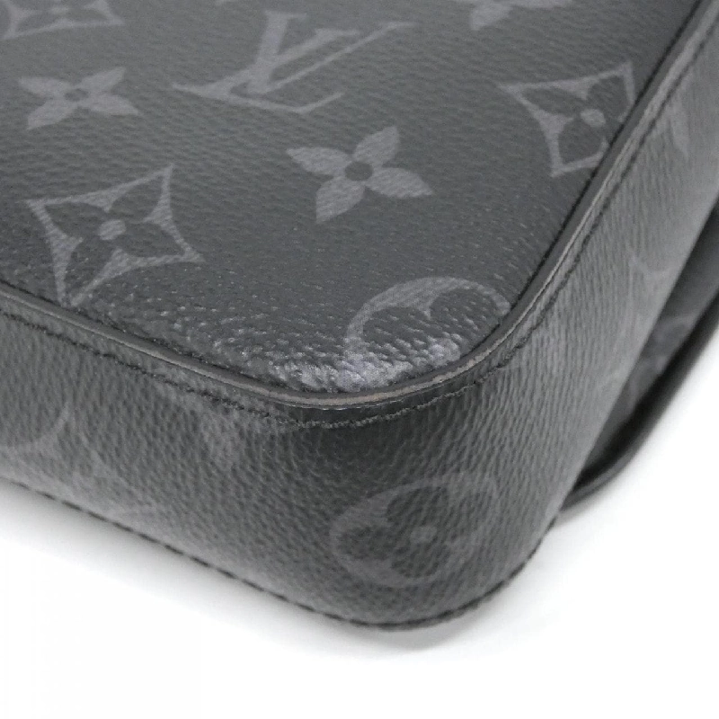 Túi đeo chéo Louis Vuitton Monogram Eclipse Reverse Trio M69443 - Hàng hiệu Chính hãng 764847