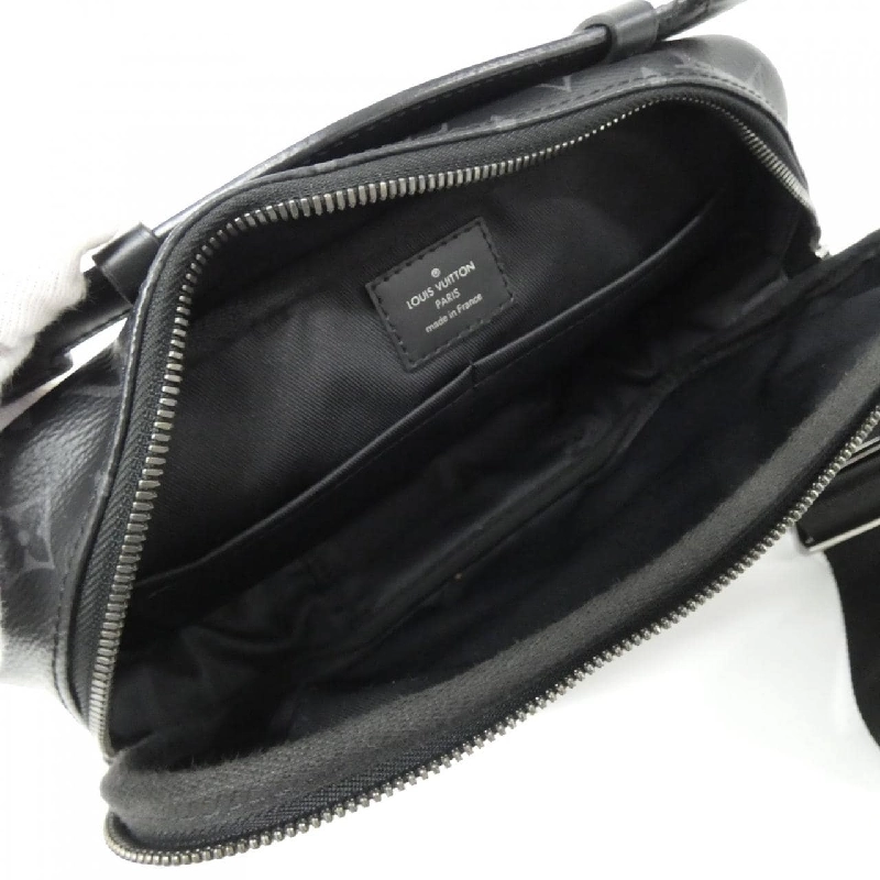 Túi đeo chéo Louis Vuitton Monogram Eclipse M42906 612432