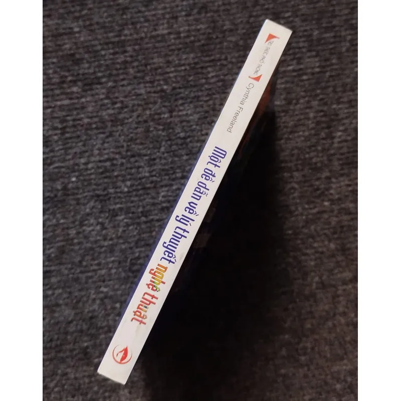 Một đề dẫn về lý thuyết nghệ thuật của tác giả Cynthia Freeland,  1023145