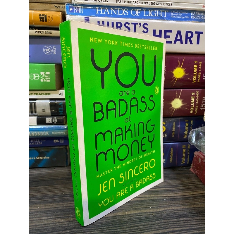 YOU ARE A BADASS AT MAKING MONEY : Master The Mindset of Wealth - Jen Sincero 193740