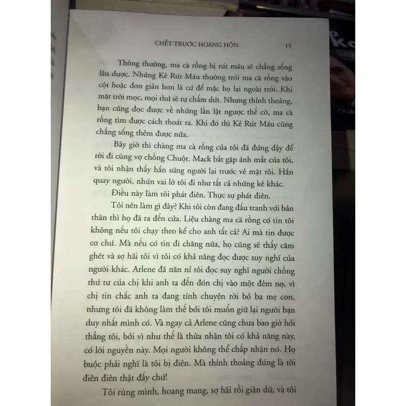 Chết trước hoàng hôn - Charlaine Harris 1023714