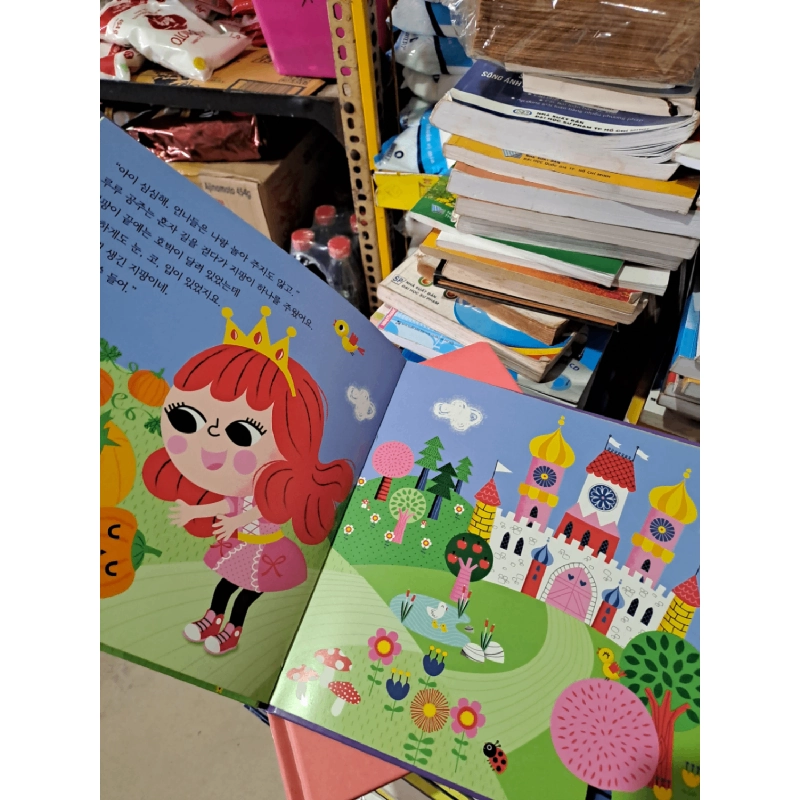 Truyện tranh tiếng hàn bìa tím công chúa tóc đỏ mới 90% HCM0808 Sách ngoại văn 923940