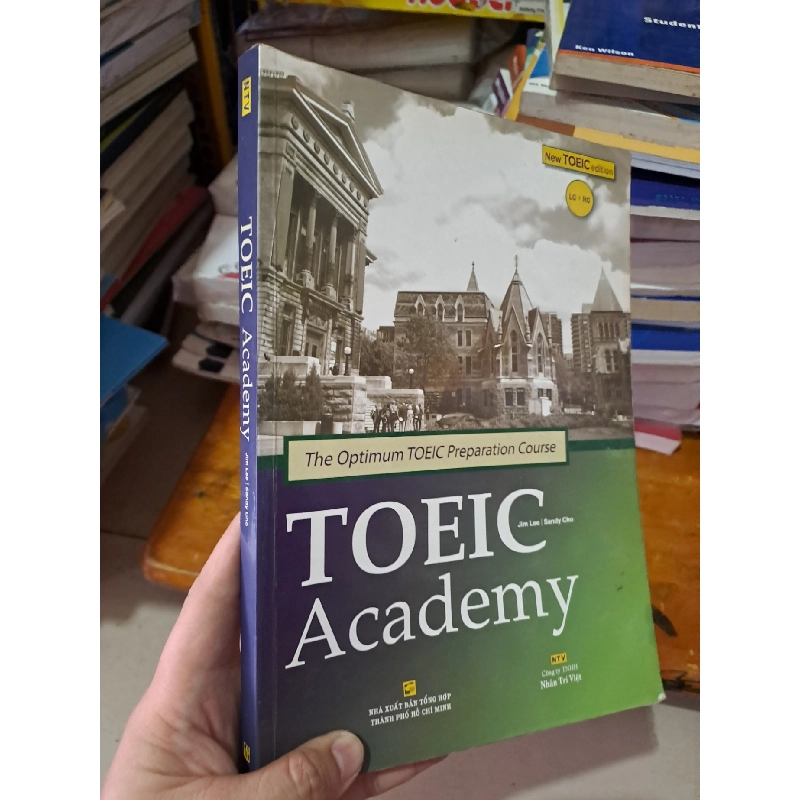 Toeic Academy mới 80% có viết mục và chì có kèm CD HCM0808 HỌC NGOẠI NGỮ 923931