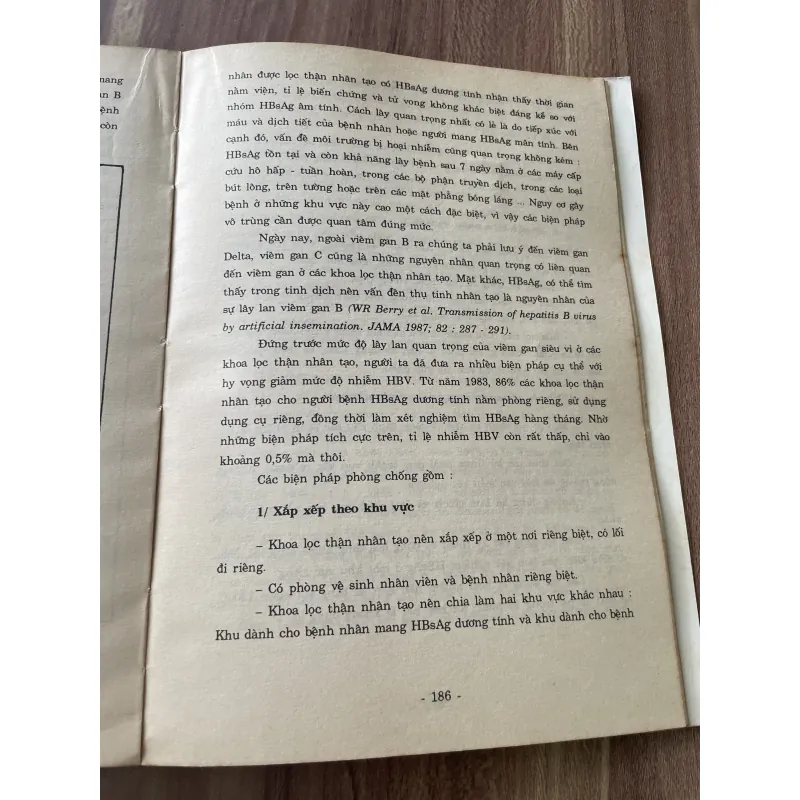 Bệnh viêm gan siêu vi - Bác Sĩ NGUYỄN HỮU CHÍ- 200 trang, Xb 1993 797609