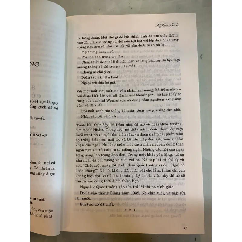 KẺ TRỘM SÁCH - CAO XUÂN VIỆT KHƯƠNG (NGƯỜI DỊCH) 930813
