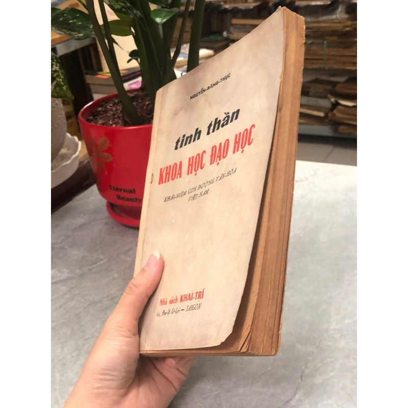 TINH THẦN KHOA HỌC ĐẠO HỌC KHÁI NIỆM CON ĐƯỜNG VĂN HÓA VIỆT NAM - NGUYỄN ĐĂNG THỤC 454969