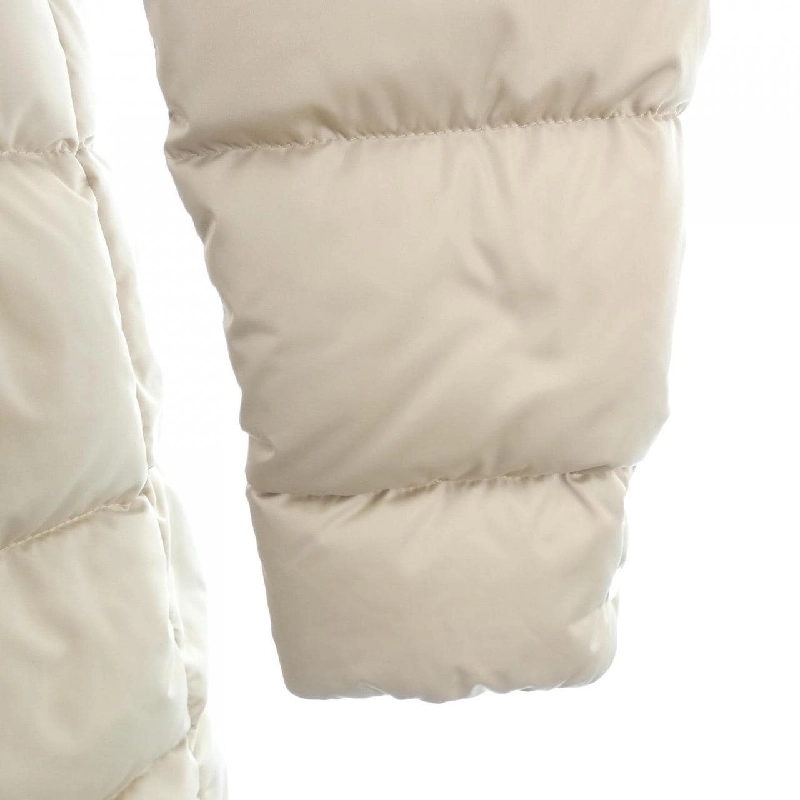 【Mã giảm giá】Áo khoác lông vũ Herno 638630