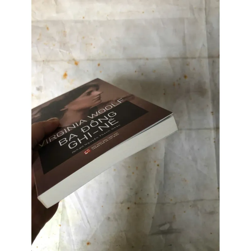 Ba Đồng Ghi-Nê - Virginia Woolf 778012