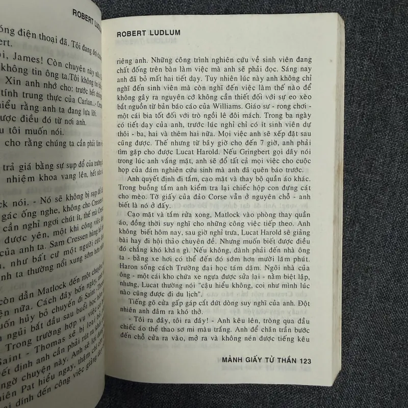 Mảnh giấy tử thần - Robert Ludlum (Tác giả series điệp viên Jason Bourne) 785545