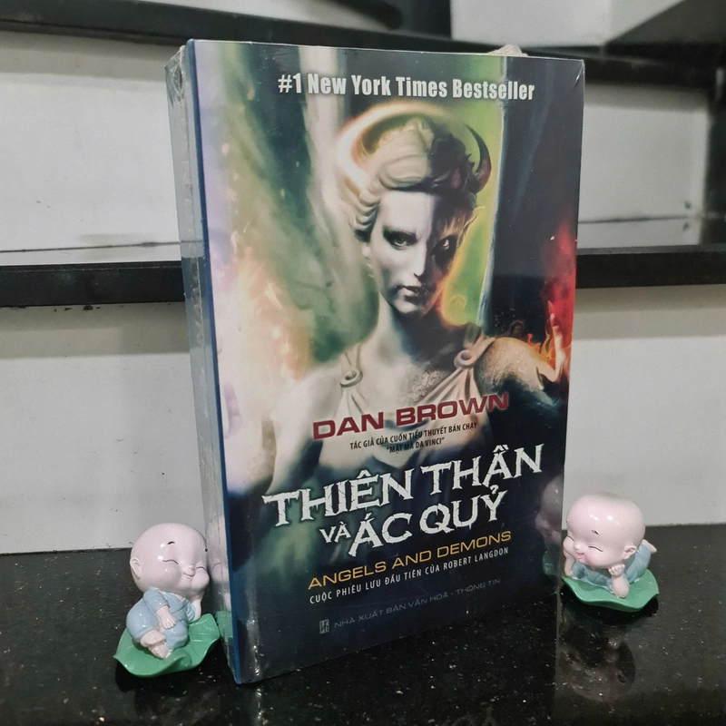 Sách Thiên Thần và Ác Qủy 543685