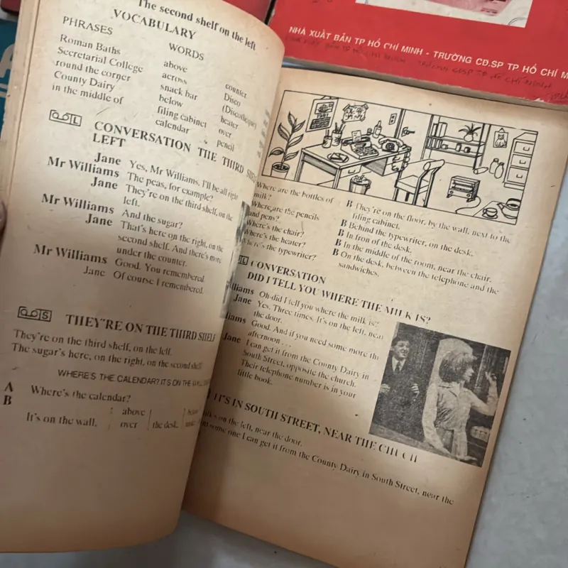 Follow me (4 tập) - Barry Tomalin 1009389