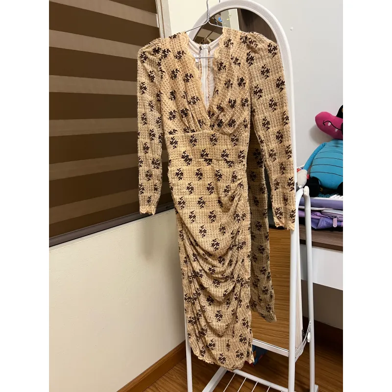 Trang phục váy dài họa tiết hoa nhỏ màube, ren thoáng mát, size... 989706