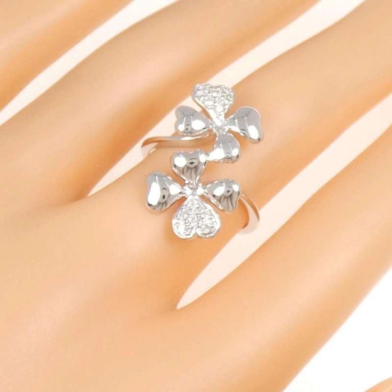 Nhẫn kim cương K14WG cỏ ba lá 667806