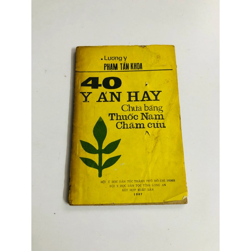 40 Y ÁN HAY CHỮA BẰNG THUỐC NAM CHÂM CỨU  528085