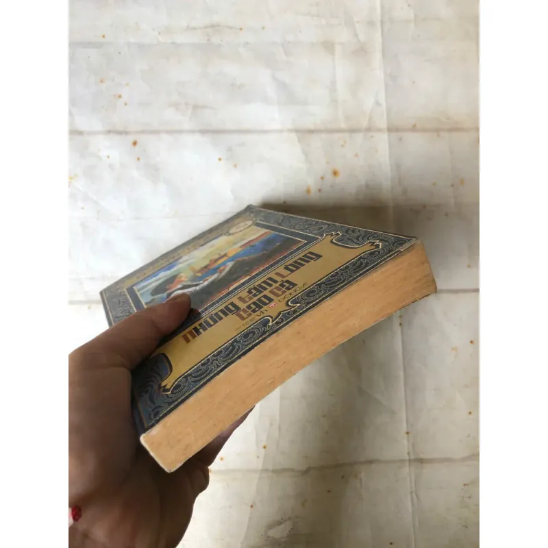 Những Tấm Lòng Cao Cả - Edmondo De Amicis 800571