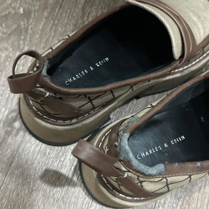 Thanh lý giày cnk auth 97% ạ 719479