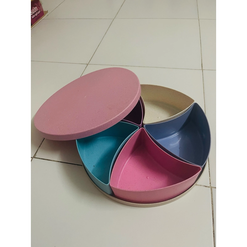 Hộp đựng mứt Tết 5 ngăn 475087