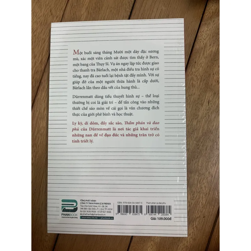 Thẩm phán và đao phủ 791388