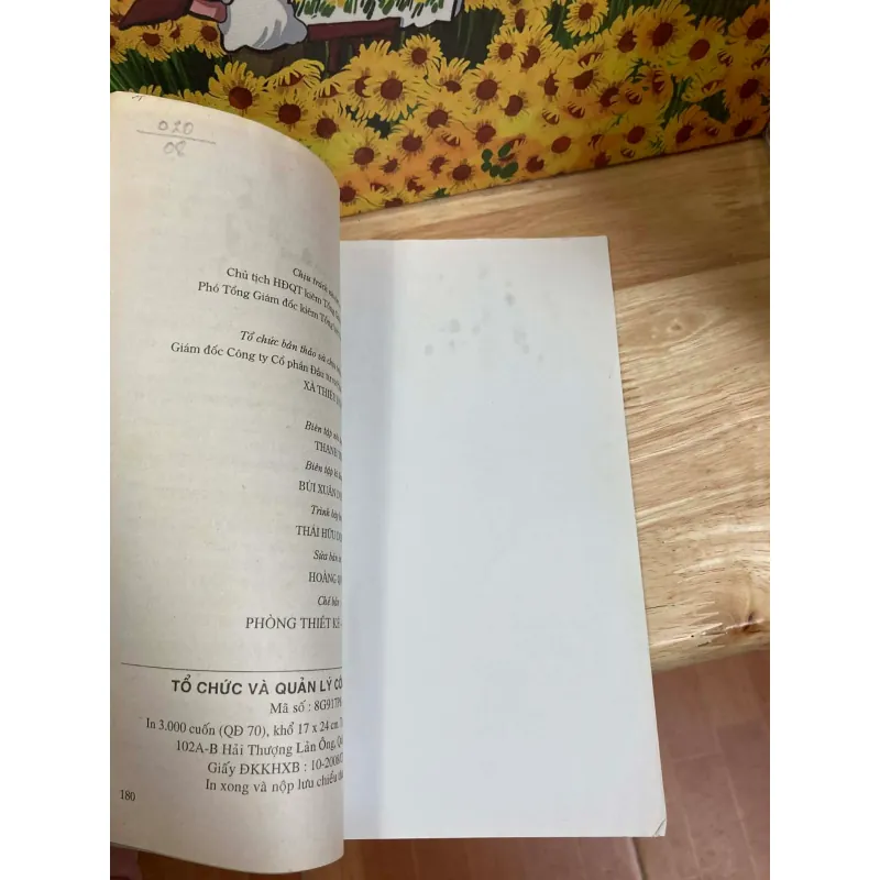 Tổ Chức Và Quản Lý Công Tác Thư Viện - Âu Thị Cẩm Linh 928071