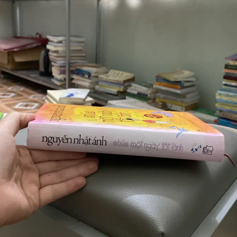 Nguyễn Nhật Ánh - Chúc một ngày tốt lành (Bản đặc biệt) 784547