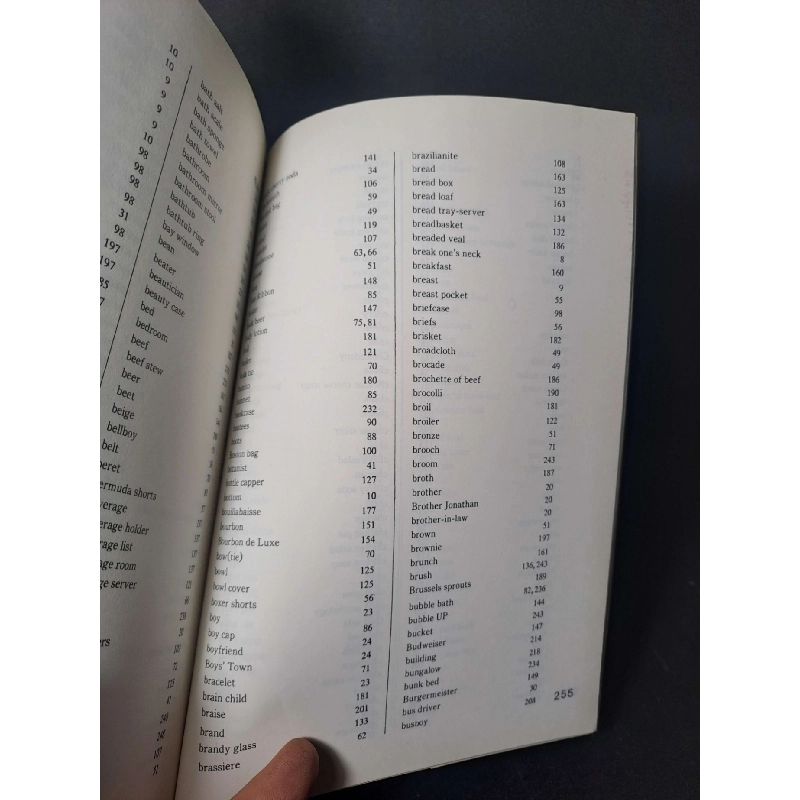 美國生活辭典 - Tiếng Trung Quốc mới 90% - KHOA HỌC ĐỜI SỐNG - HCM0111 924524