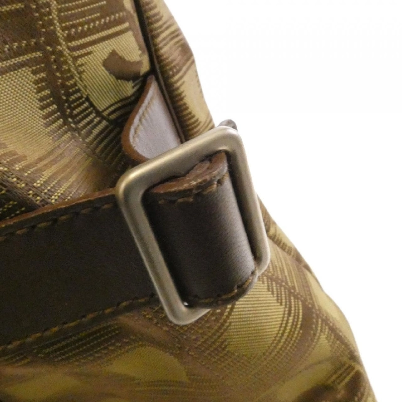 Túi xách vai Chanel Travel Line 15825 - Hàng hiệu Authentic 767029