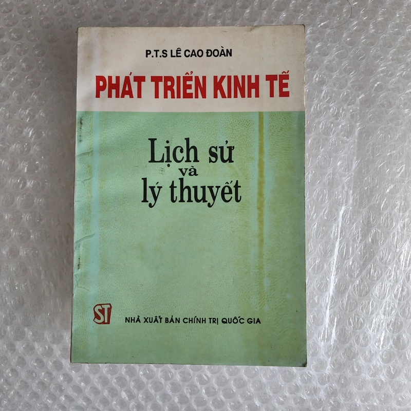 Phát triển kinh tế lịch sử và lý thuyết 445665
