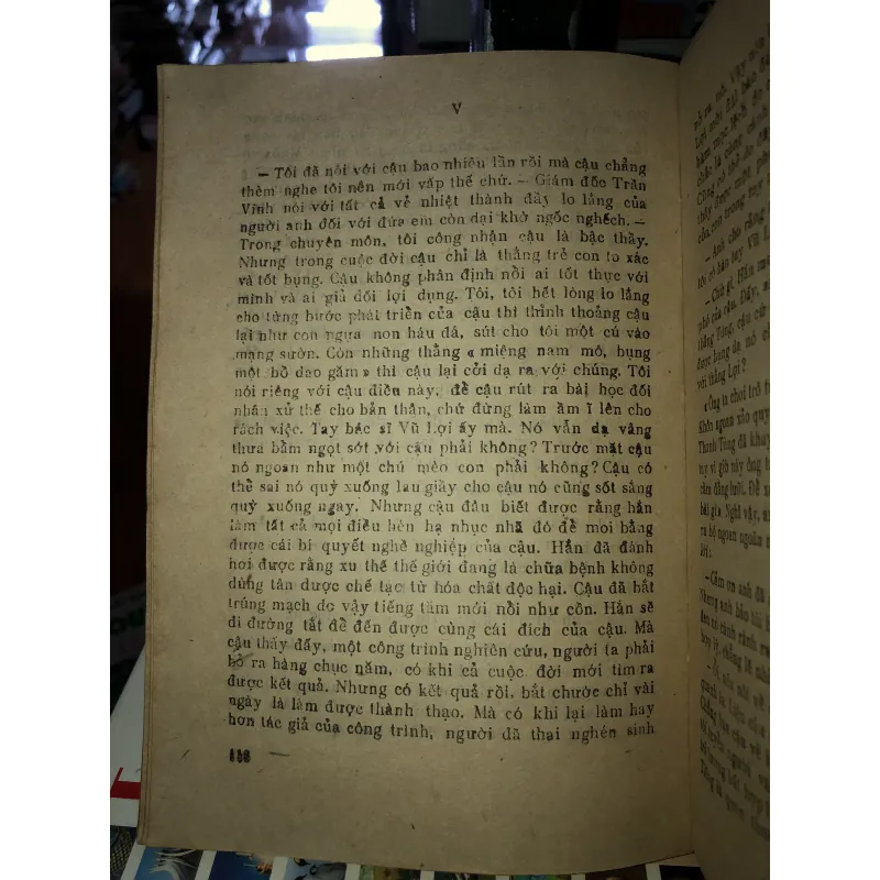 Tình yêu và năm tháng - Nguyễn Thị Vân Anh 932632