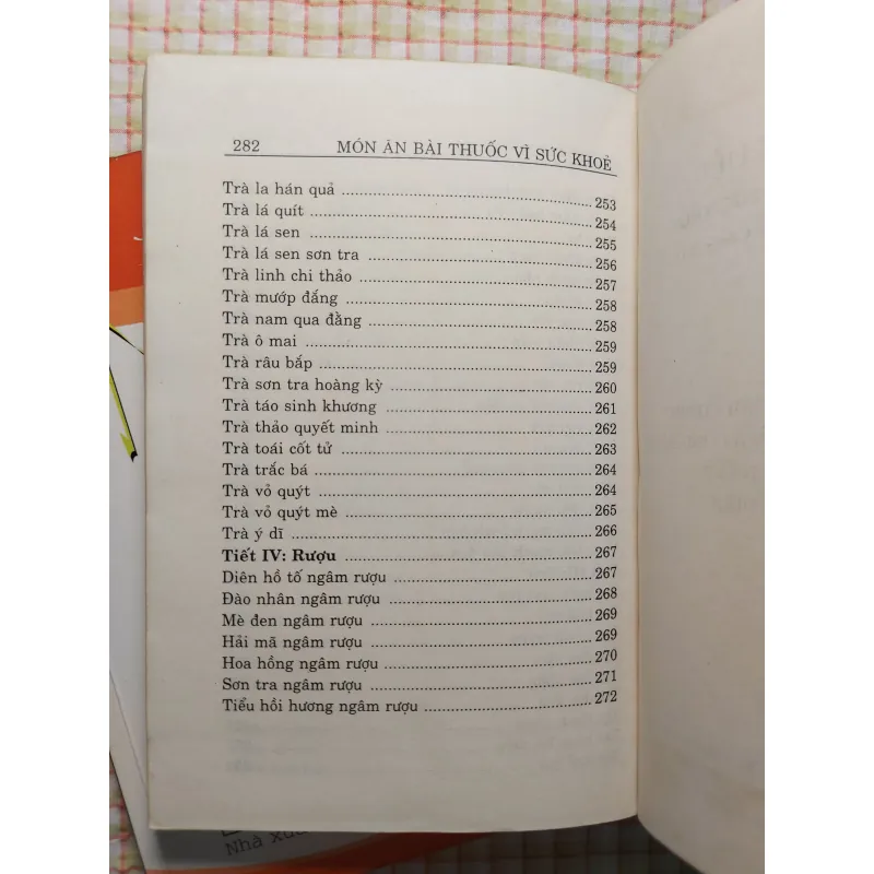 COMBO 2Q TỦ SÁCH GIA ĐÌNH - MÓN ĂN BÀI THUỐC... & NGHỆ THUẬT TỈA RAU CỦ QUẢ 763812