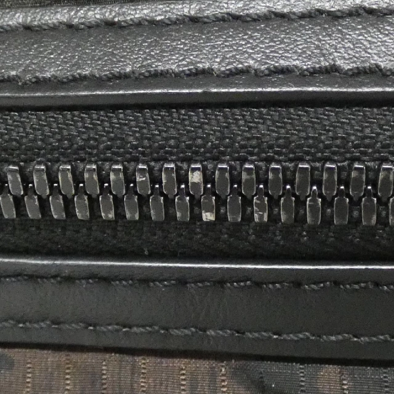 Túi xách vai Louis Vuitton Monogram Camouflage Soft Trunk M56428 - Hàng hiệu Chính hãng 768410