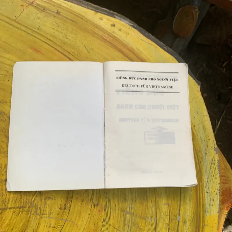 TIẾNG ĐỨC DÀNH CHO NGƯỜI VIỆT - thạc sĩ Nguyễn văn Tuấn - trương văn hùng 759906