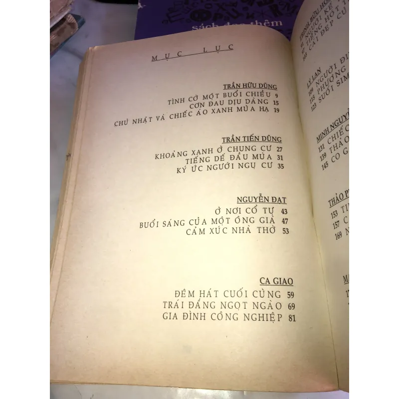 Truyện ngắn in chung - Nhiều tác giả  1003930