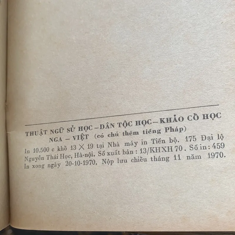 THUẬT NGỮ SỬ HỌC - DÂN TỘC HỌC - KHẢO CỔ HỌC NGA - VIỆT (Có chú thêm tiếng Pháp) 715110