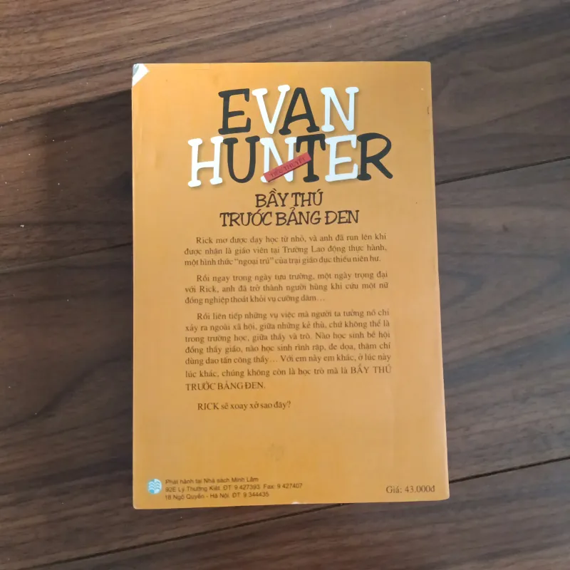 Bầy thú trước bảng đen 763318